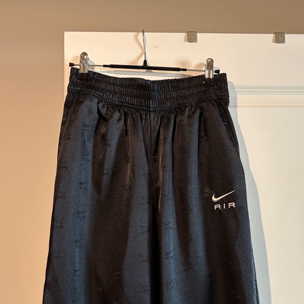 NWOT Nike AIR track pants